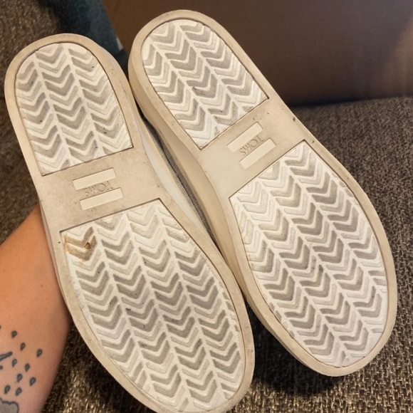 Gray toms - Picture 5 of 7